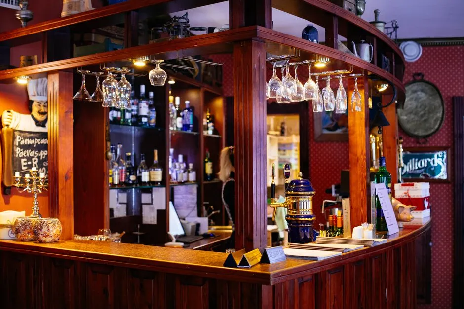British Pub Quiz Guide: Rules, Teams, and Etiquette
